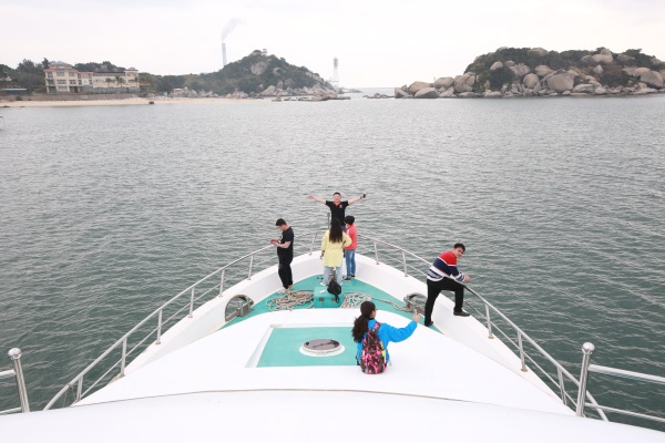 瑞馬壁掛爐廠家暢游惠州，點燃2017的新輝煌！