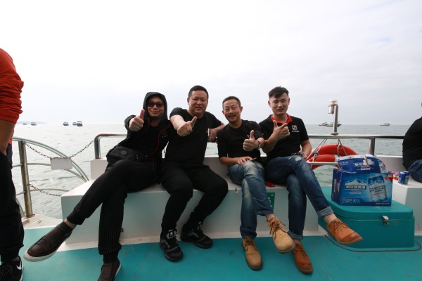 瑞馬壁掛爐廠家暢游惠州，點燃2017的新輝煌！